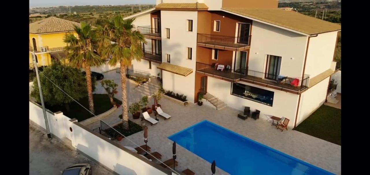 Amada Hotel Siracusa Syracuse Buitenkant foto
