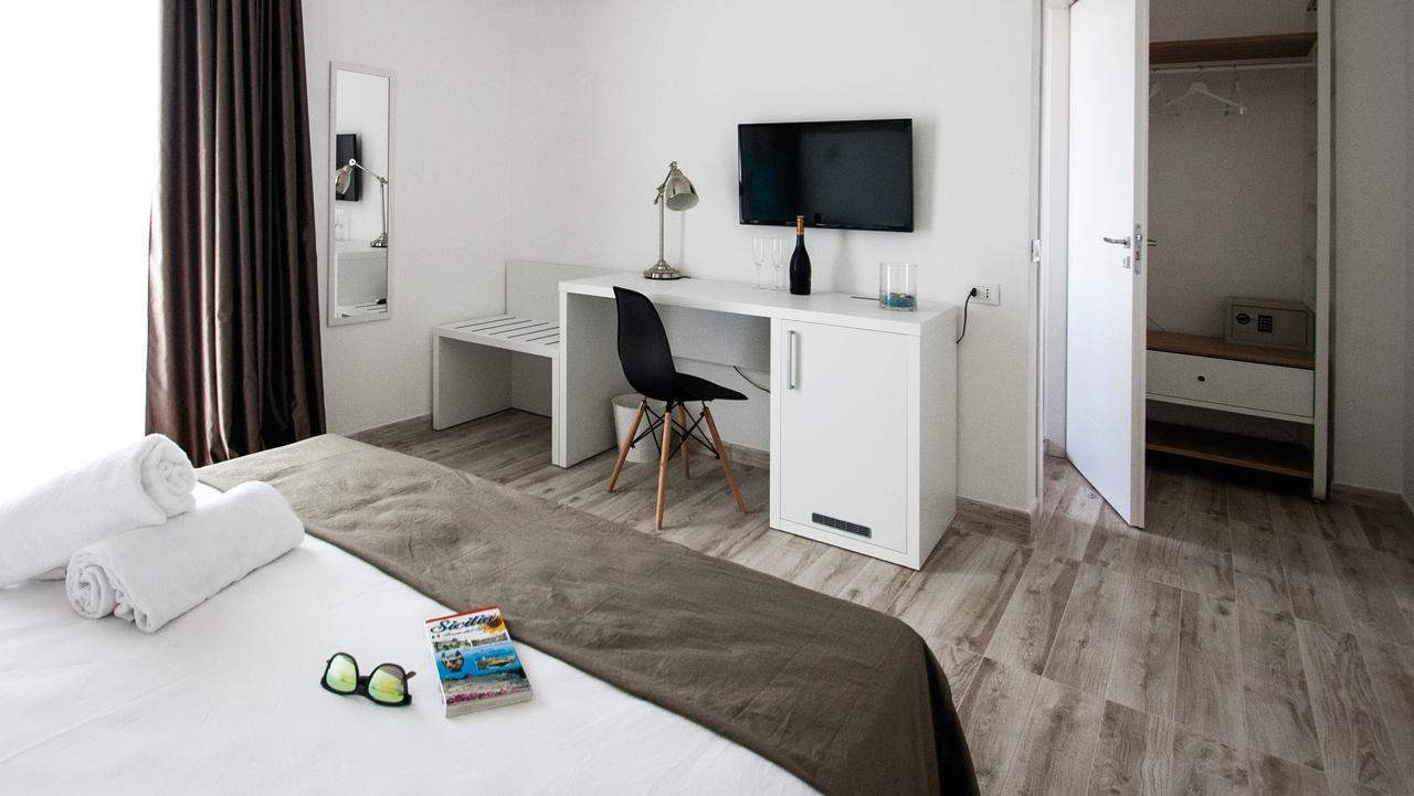 Amada Hotel Siracusa Syracuse Buitenkant foto